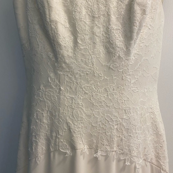 White by Vera Wang Wedding Gown - Picture 6 of 8